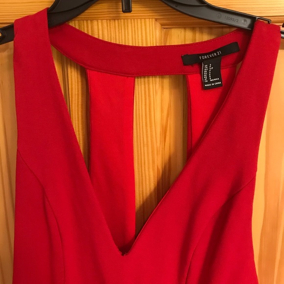 Small Red Dress w/ Plunging Neckline - Picture 3 of 4